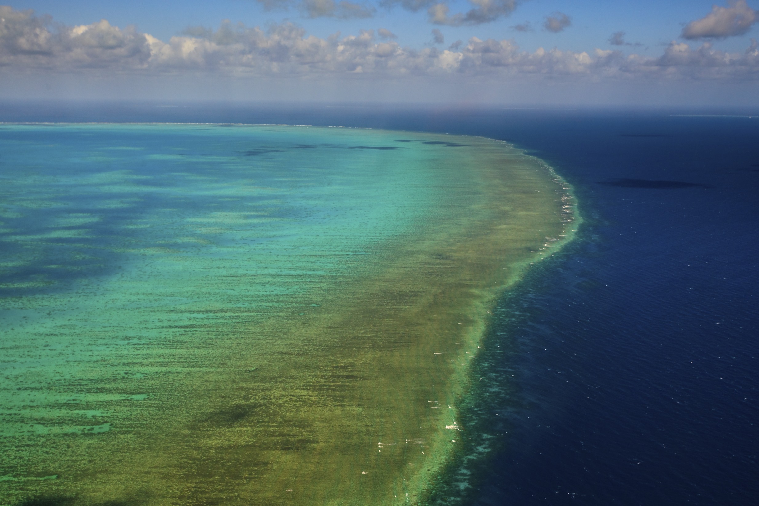 Great Barrier Reef - Natural Wonder of Oceania | Natural Wonders of Oceania